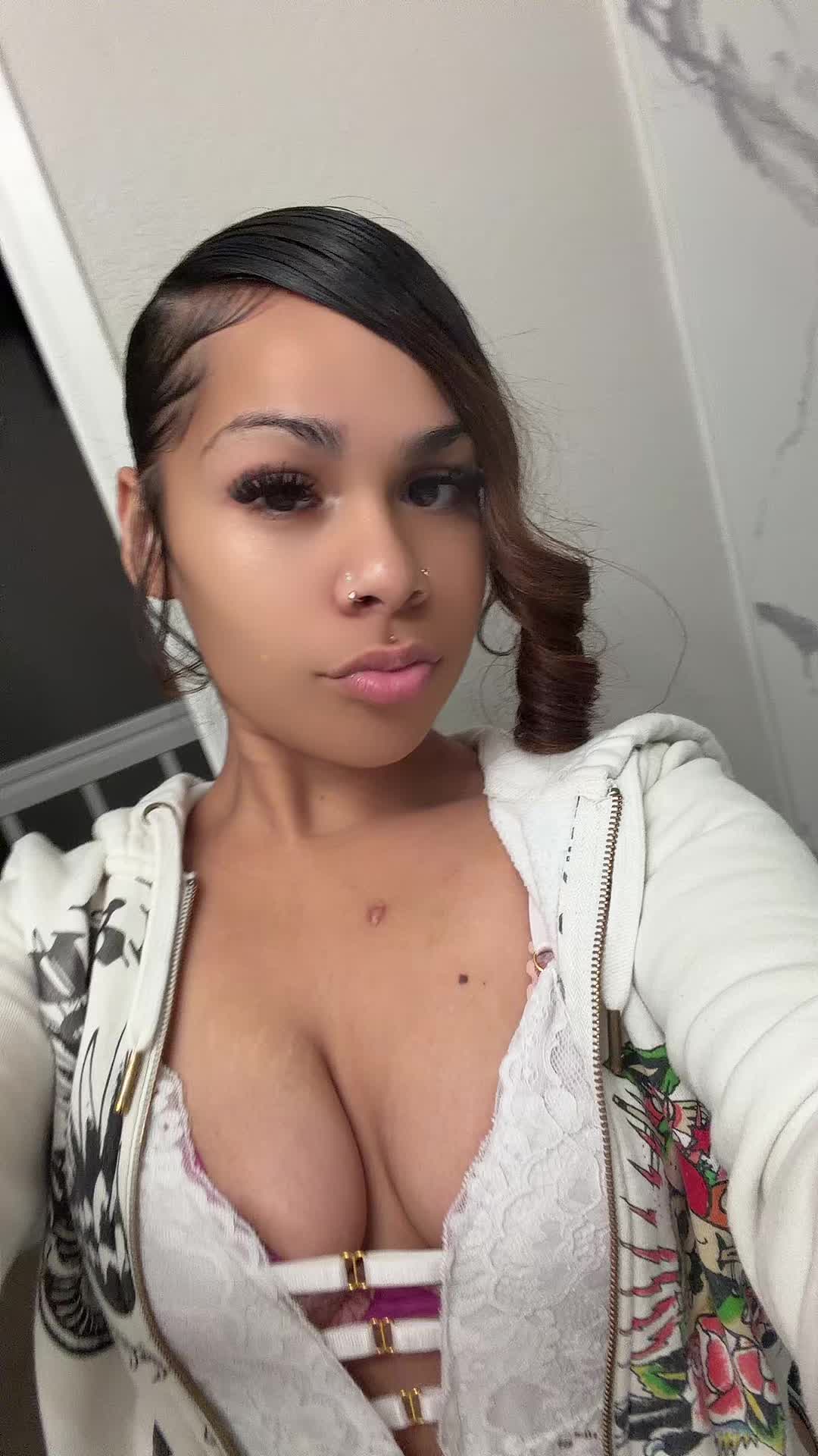 @trueee_i