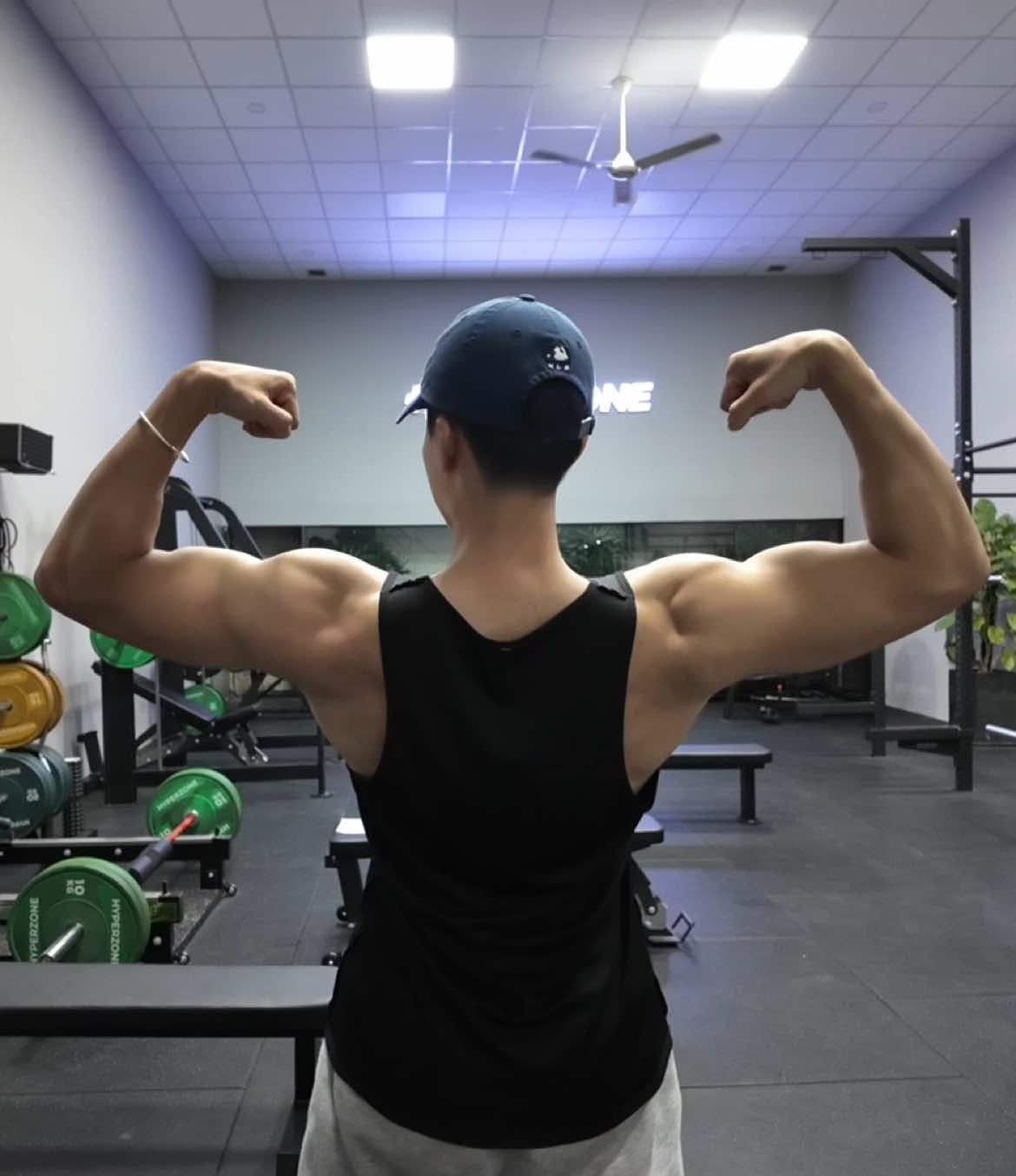 @Độc thân kiếm tiền cưới zợ