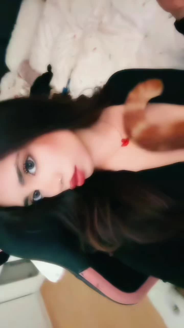 @𝓩𝓲𝓵𝓪𝓷 🦋