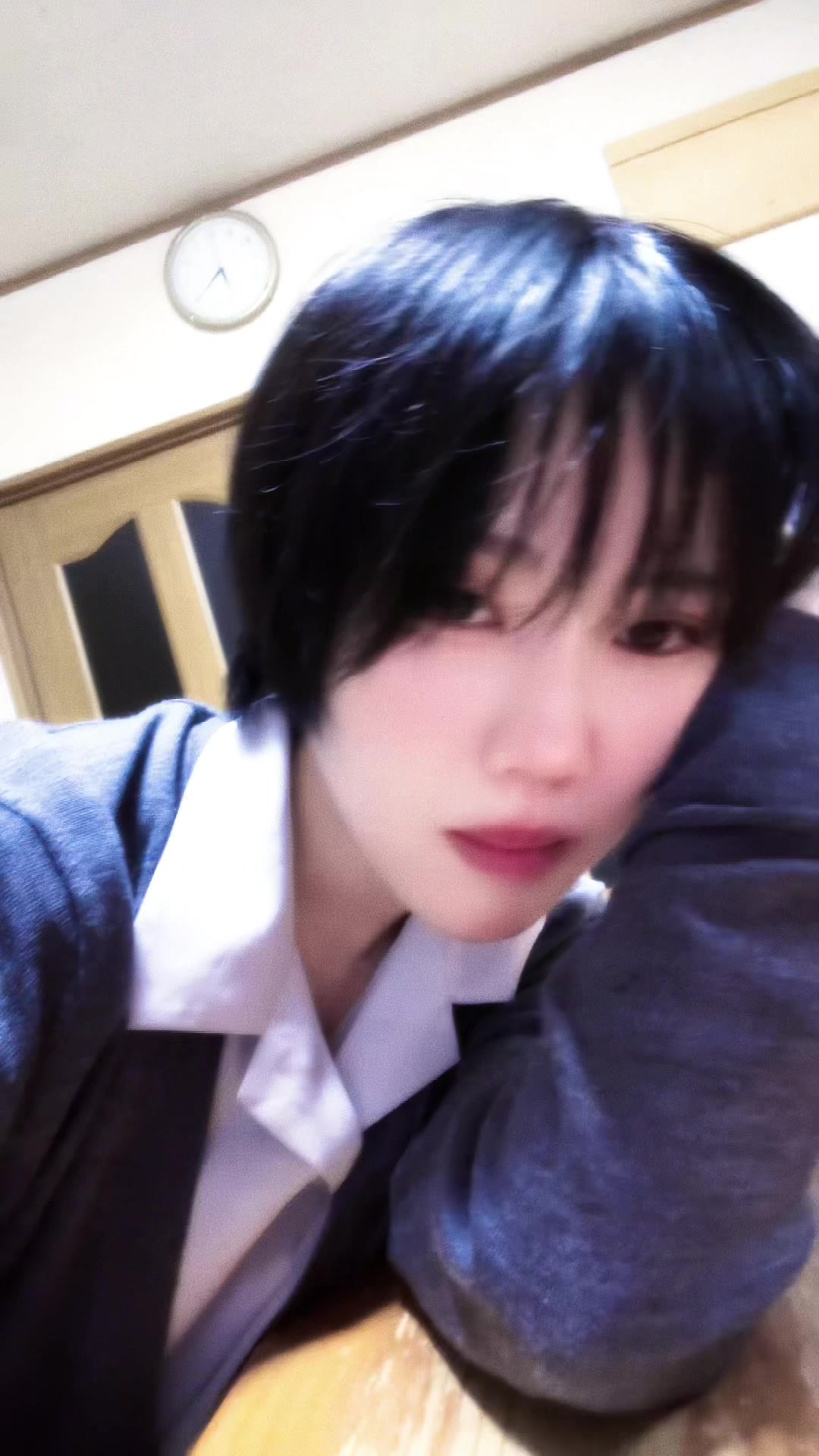 @倫