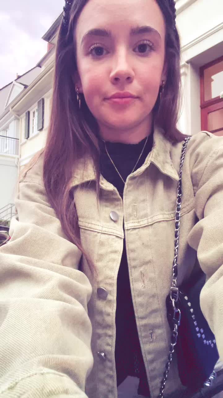 @Elisa🦦