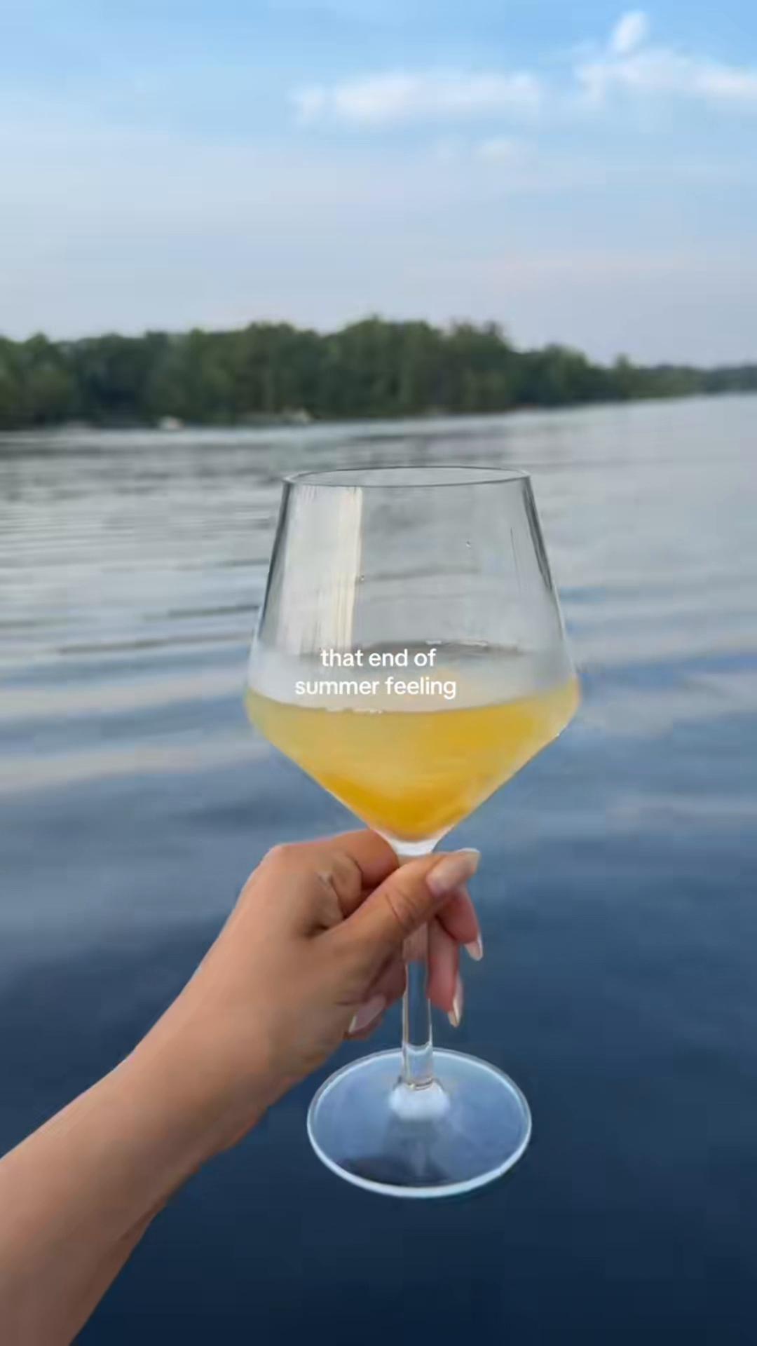 @LindseyNe
