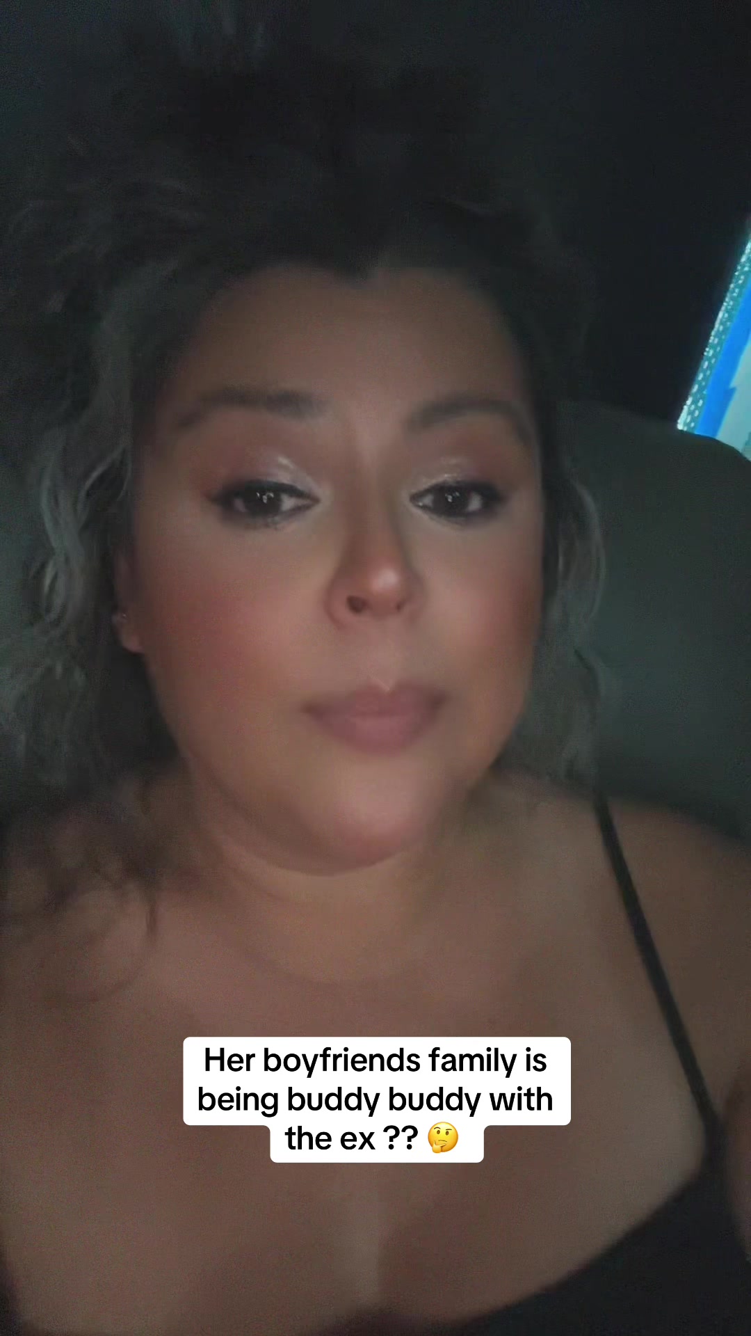 @chellasmiles