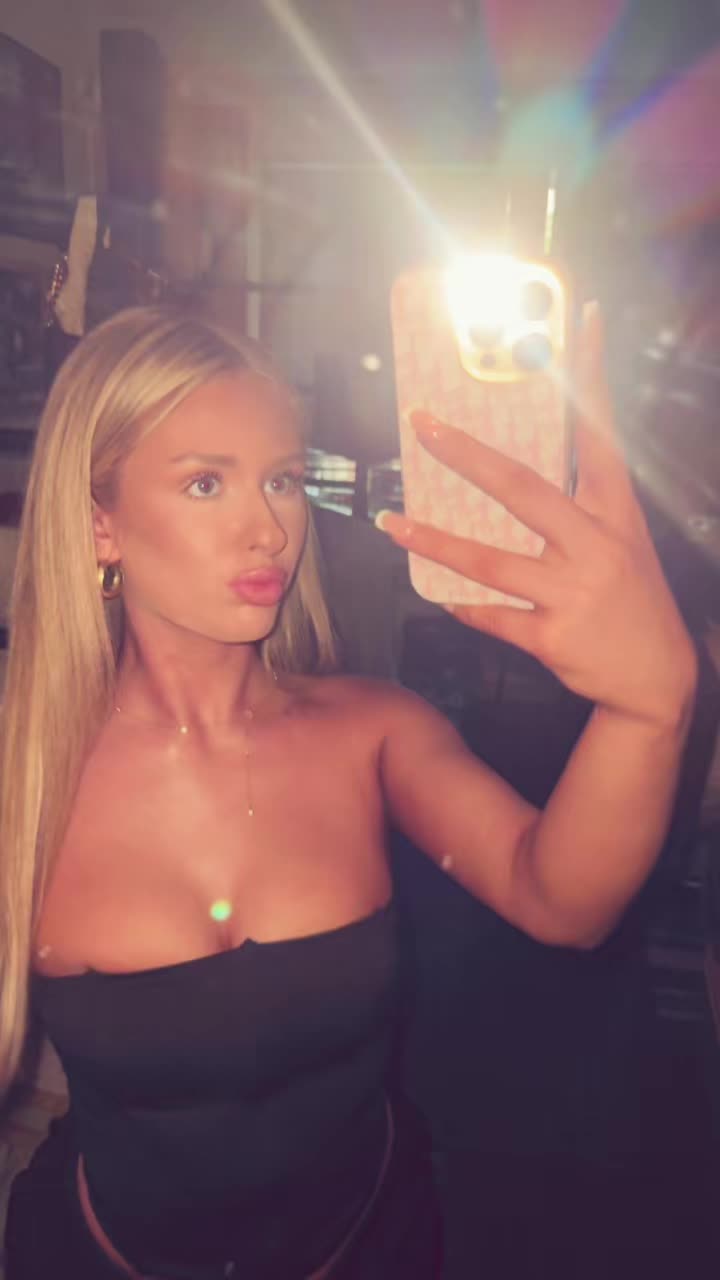 @PEYTON🌟