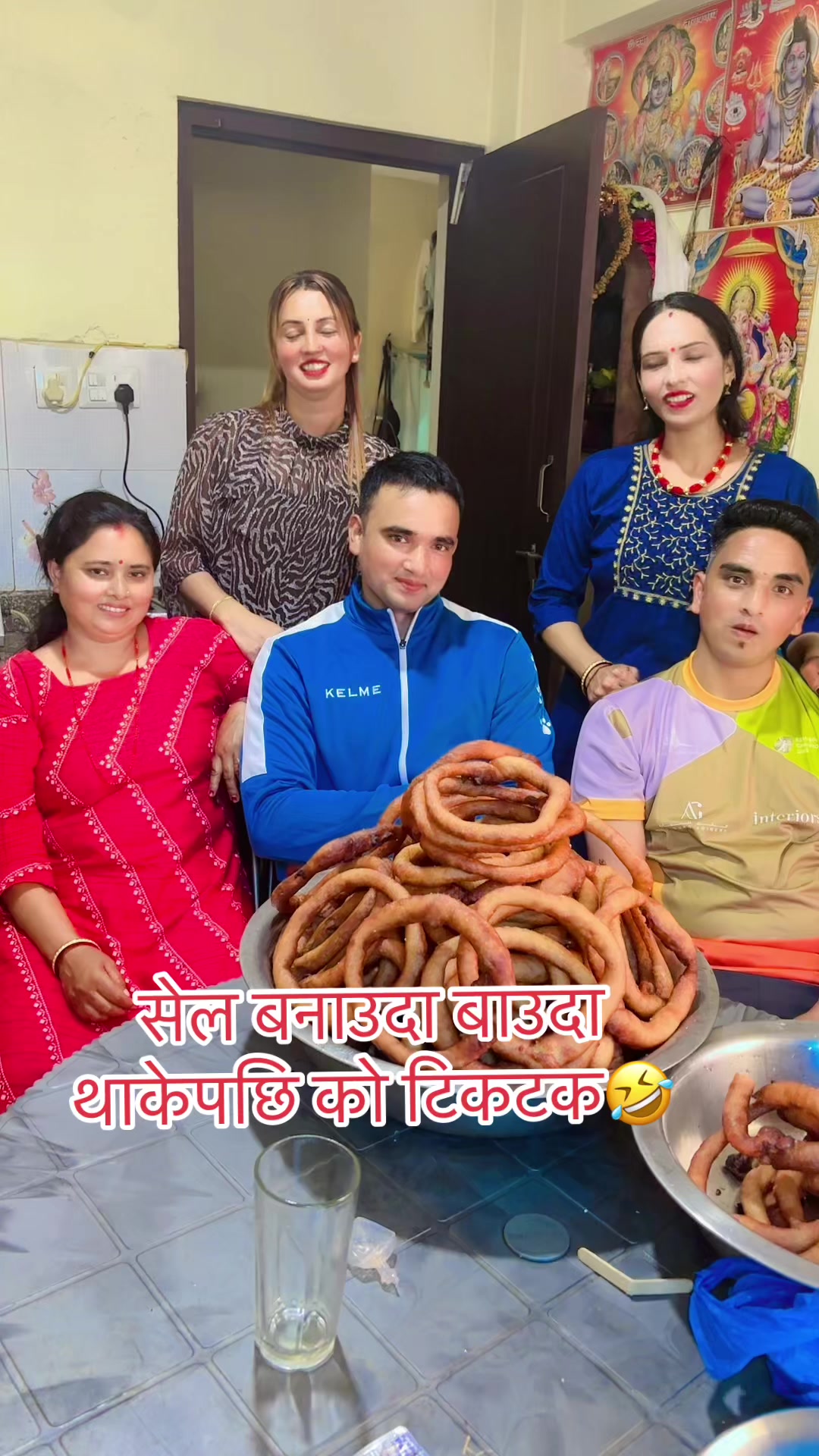 @Tara Karki❤️
