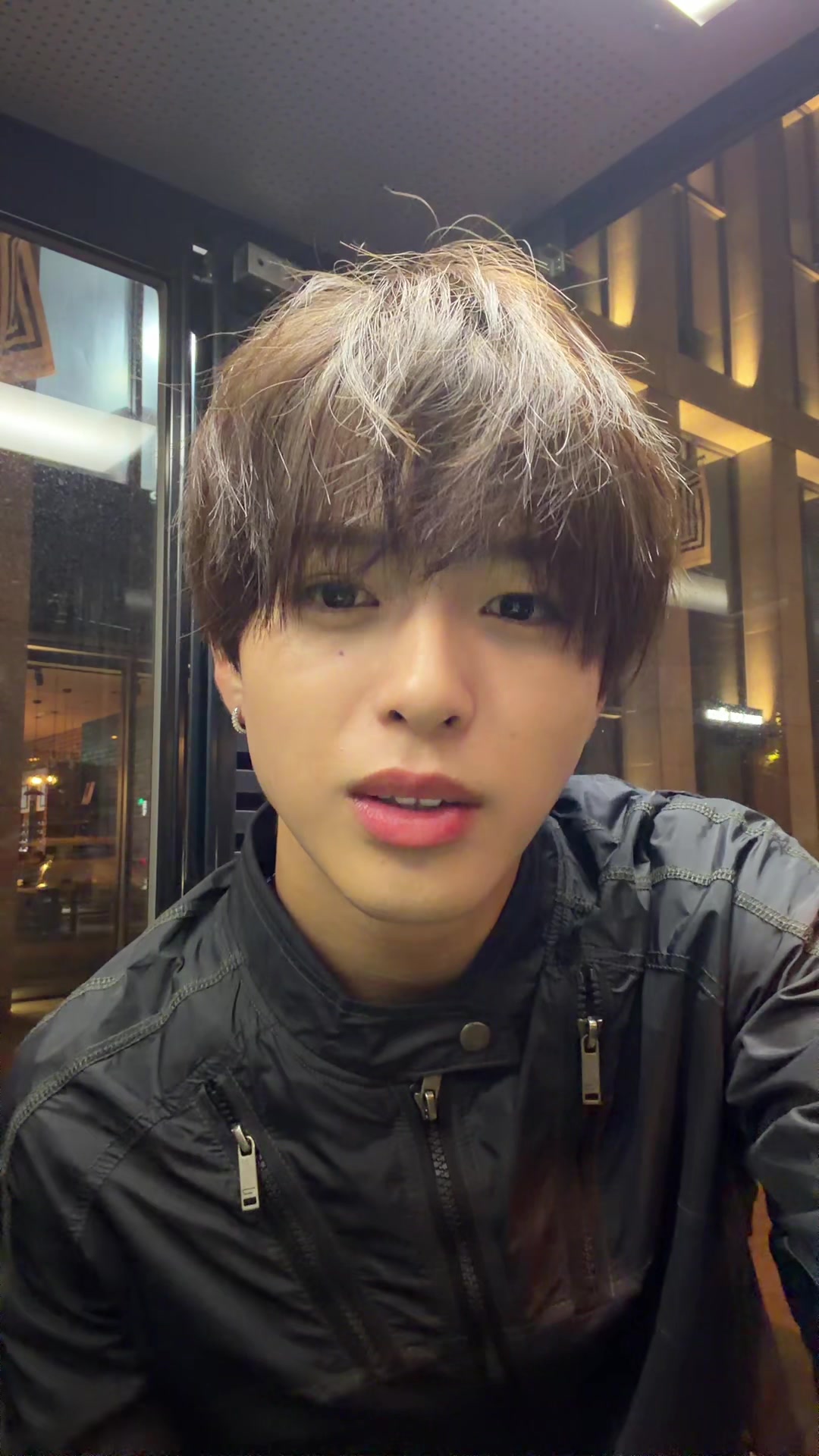 @曽根 凌輔