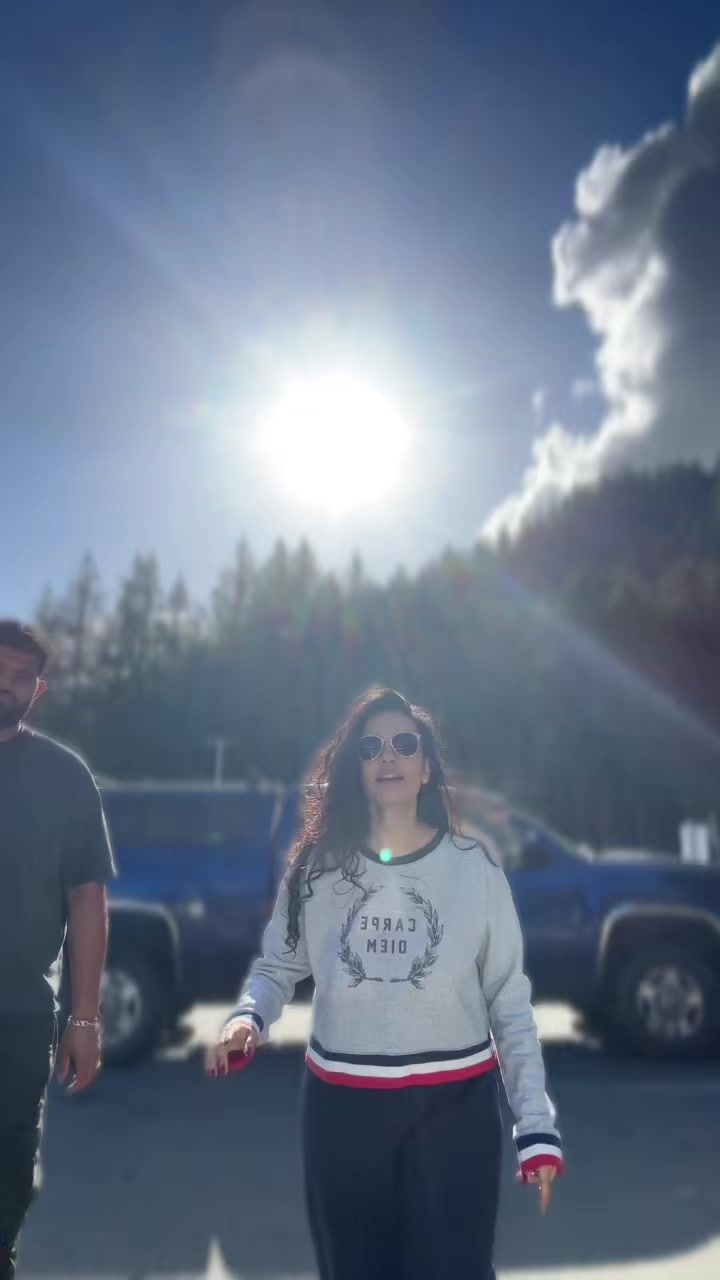 @BomBae