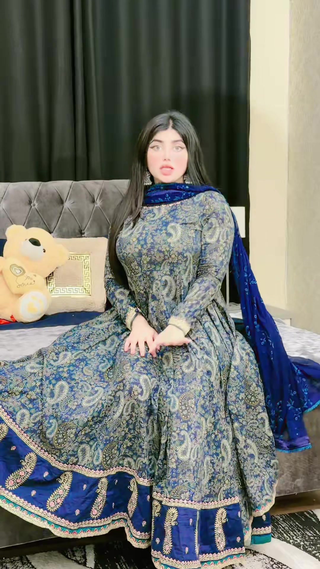 @𝐌𝐚𝐡𝐢𝐑𝐚🇦🇪 𝐒𝐔𝐋𝐓𝐀𝐍