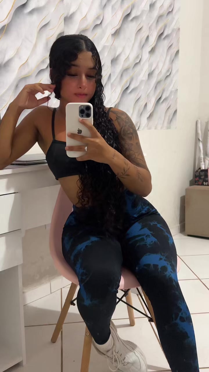 @00_laylinhaa