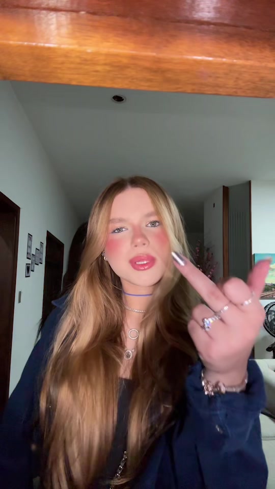 @Thaís bacarob