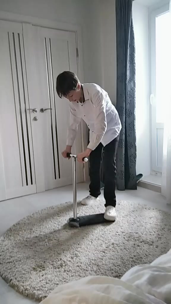 @карась