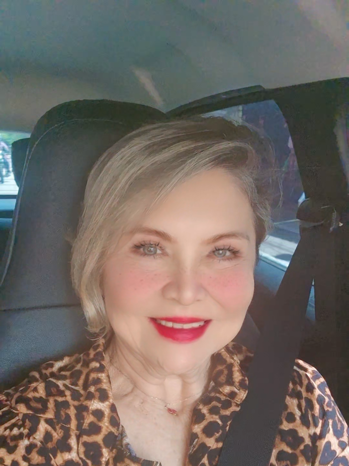 @Lena Ferreira