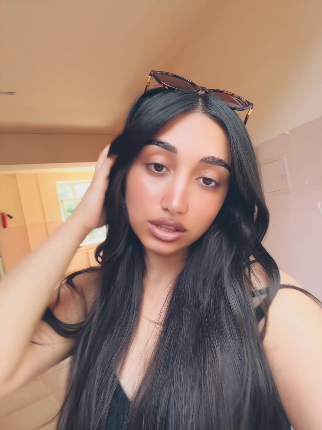 @𝐀𝐧𝐢.𝐉𝐨𝐮𝐫𝐧𝐚𝐥𝐢𝐬𝐭