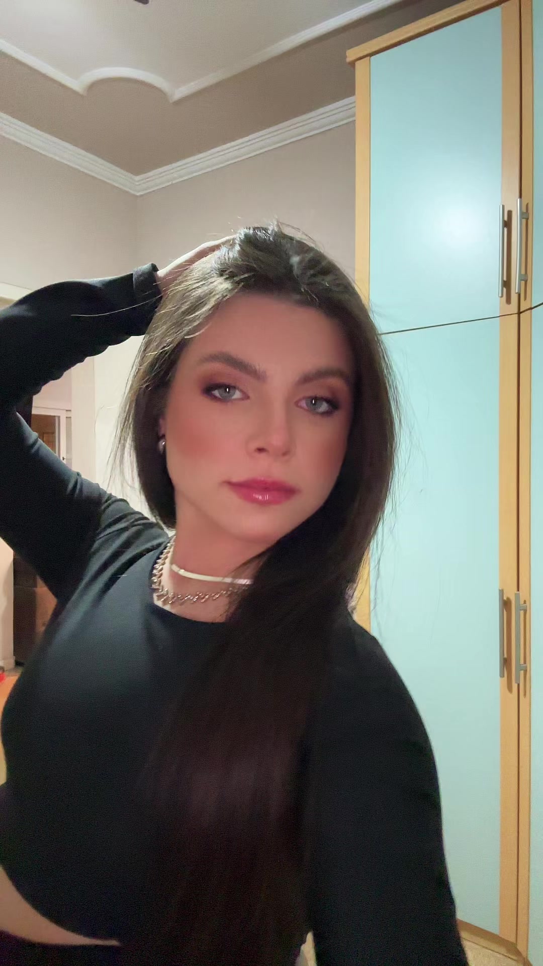 @Laura