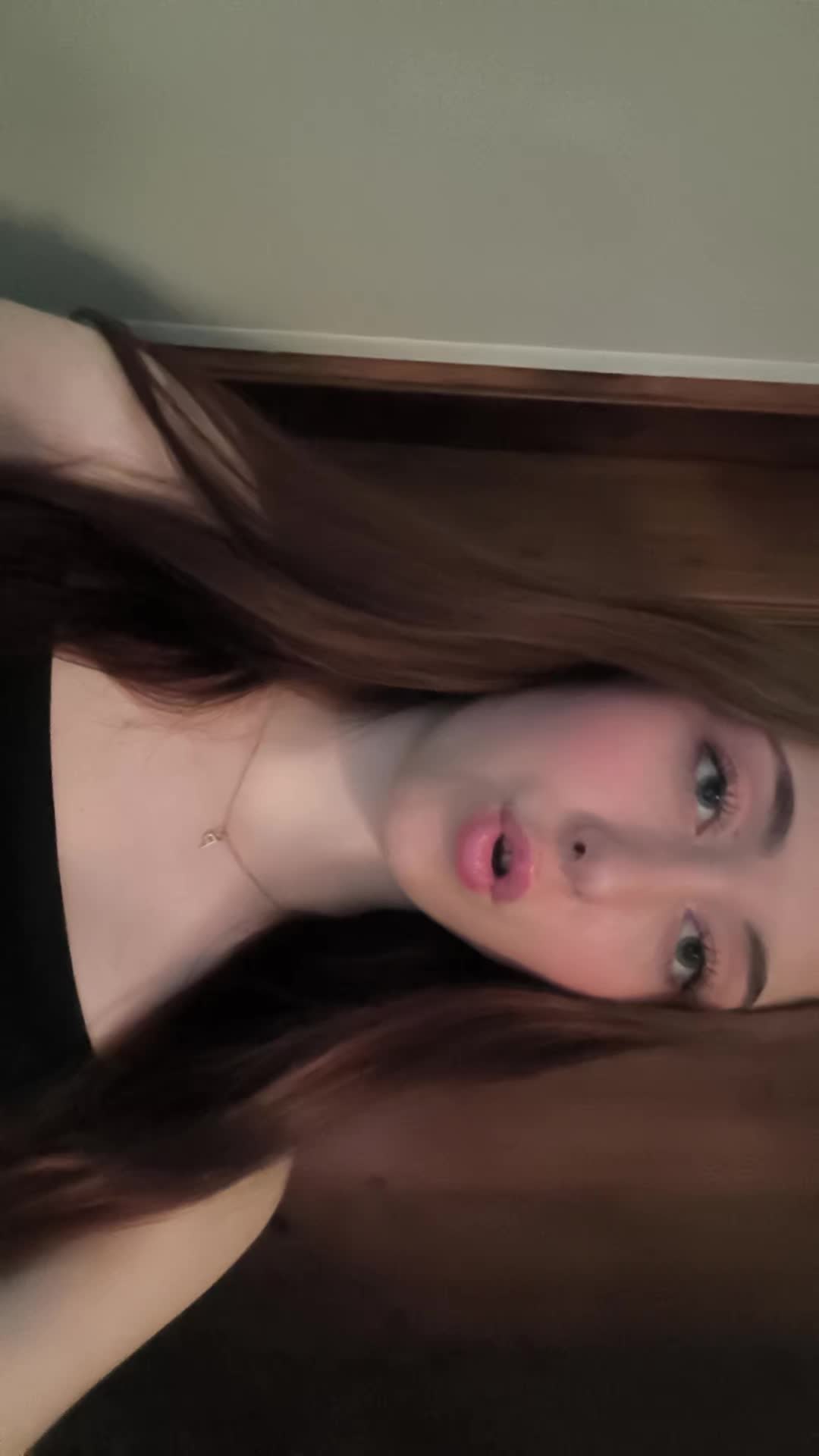 @𝒓𝒐𝒎𝒂𝒏𝒐𝒘𝒂