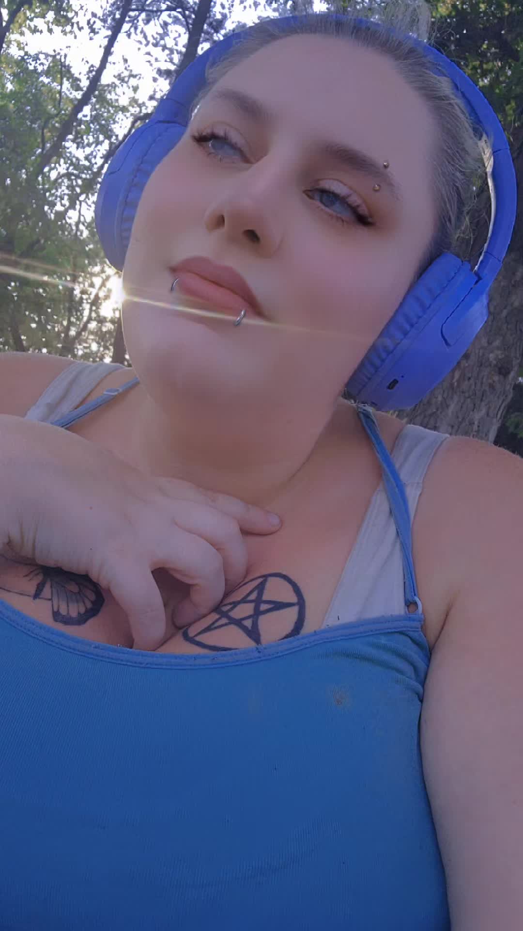 @rainbow_bish420