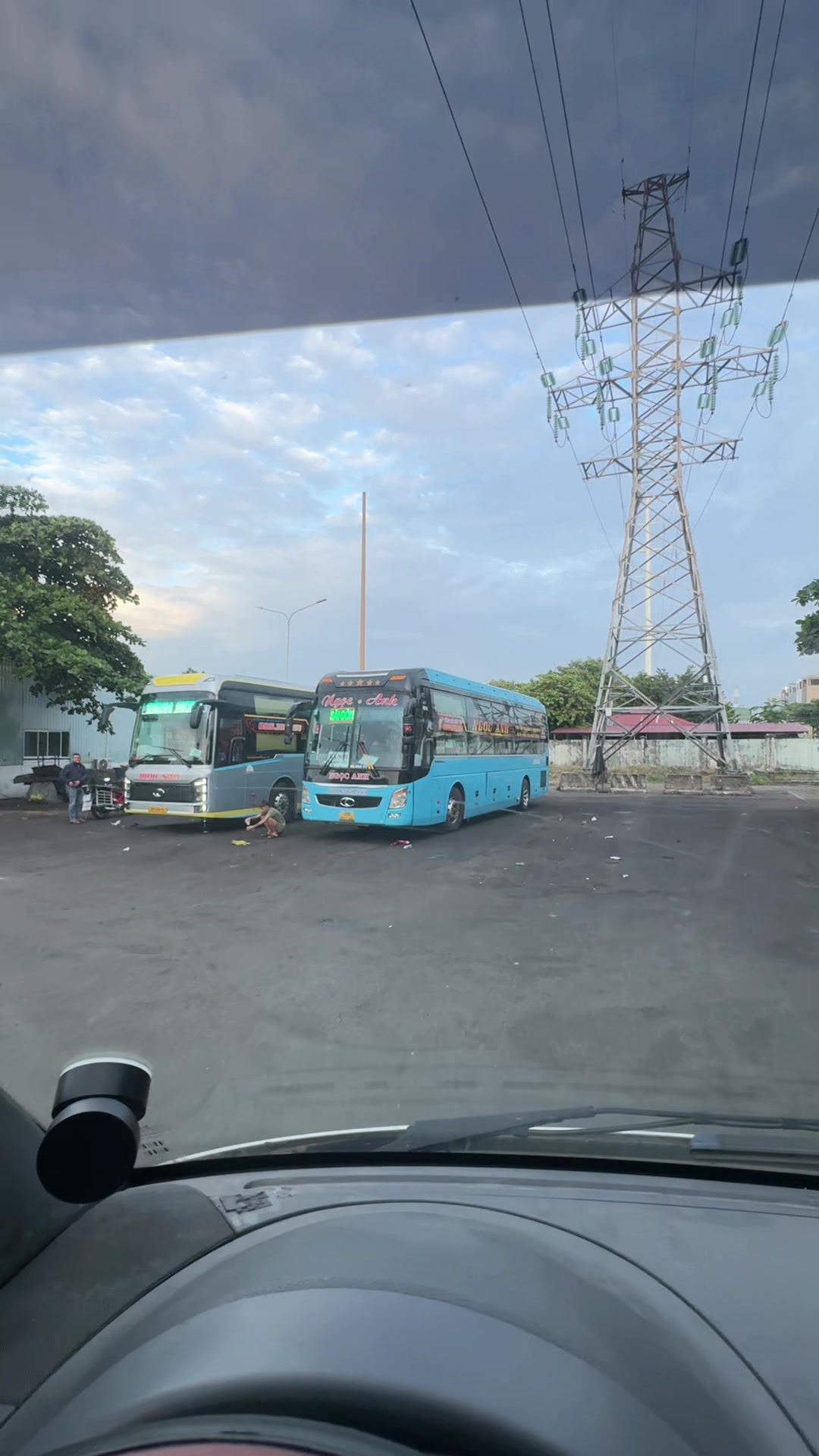 @Nhà Xe Ngọc Anh