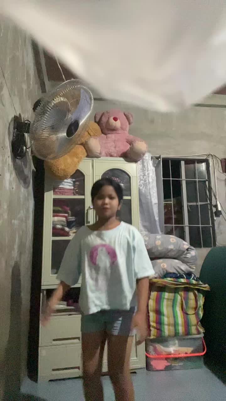 @JenieQuizza