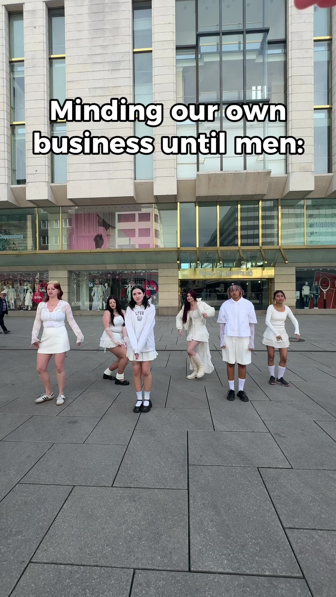 @luminacrew_