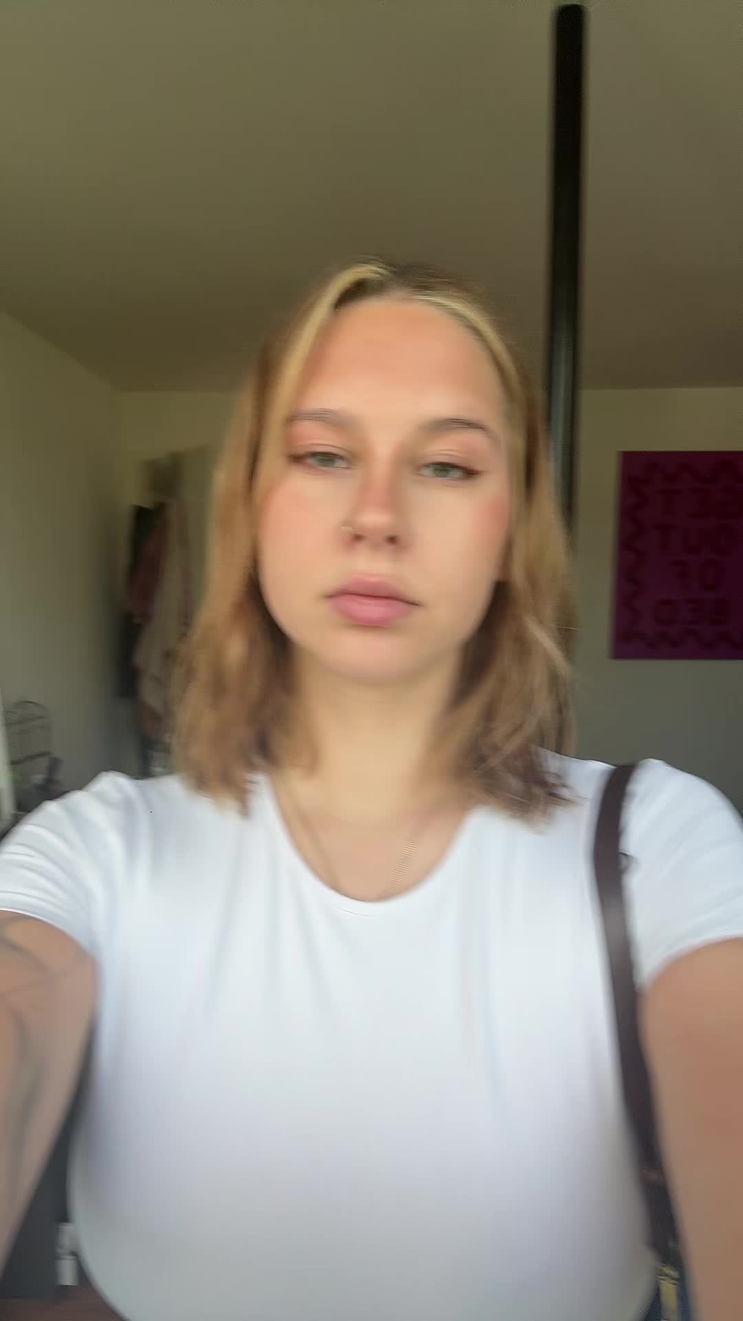 @Emi