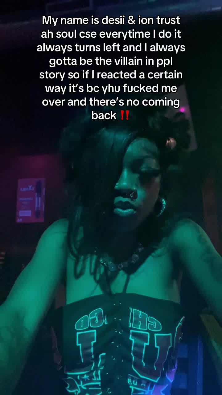 @Desii🫥💕