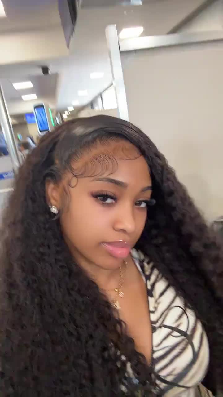 @YOLA B ᥫ᭡.