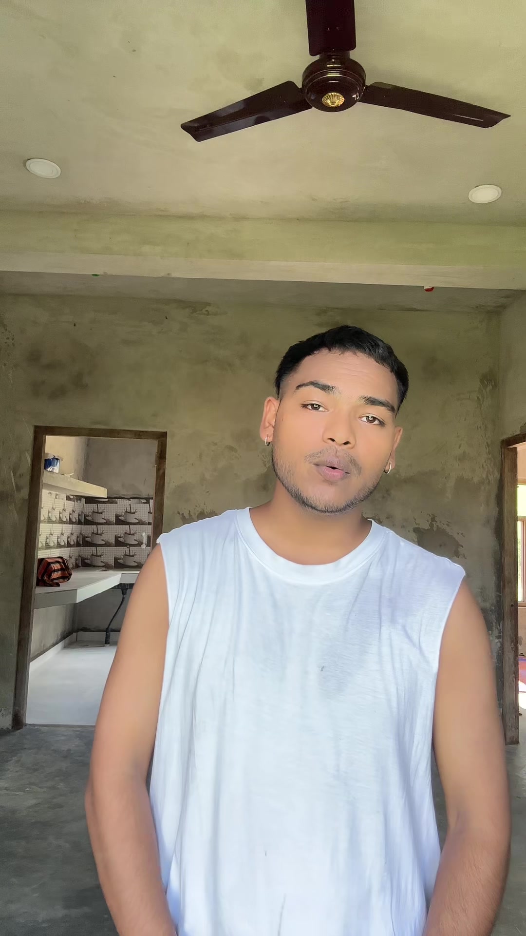 @𝐑.𝐑 𝐏𝐚𝐫𝐢𝐲𝐚𝐫😎