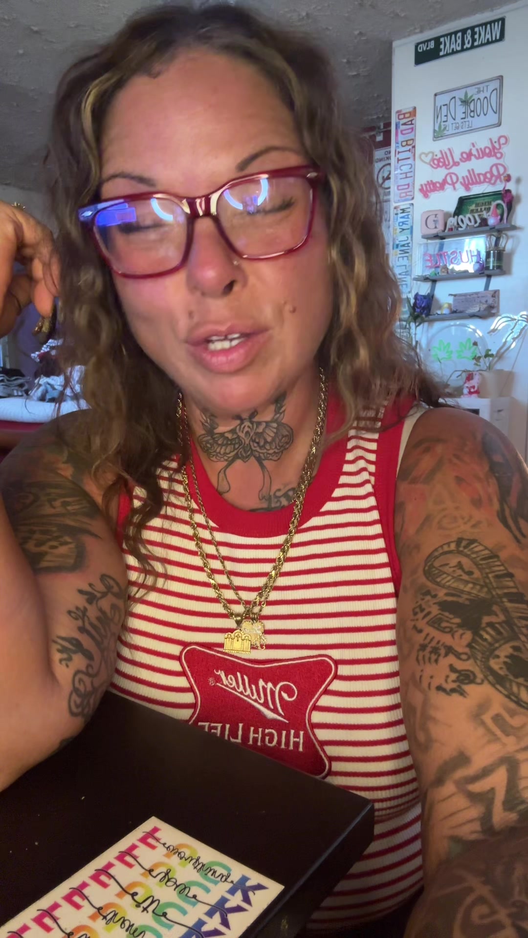 @Tattedstonermom🫧🤞🏼