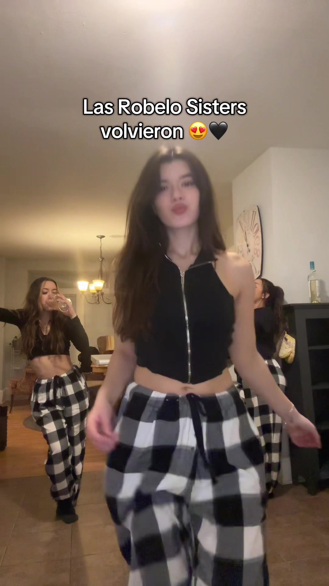 @Liz G🕷️🖤