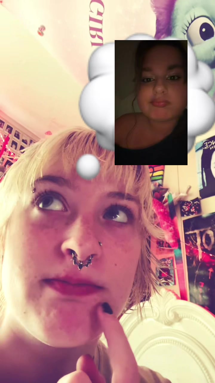 @✧༺🎷𝔠𝔥𝔩𝔬𝔢🦇༻✧