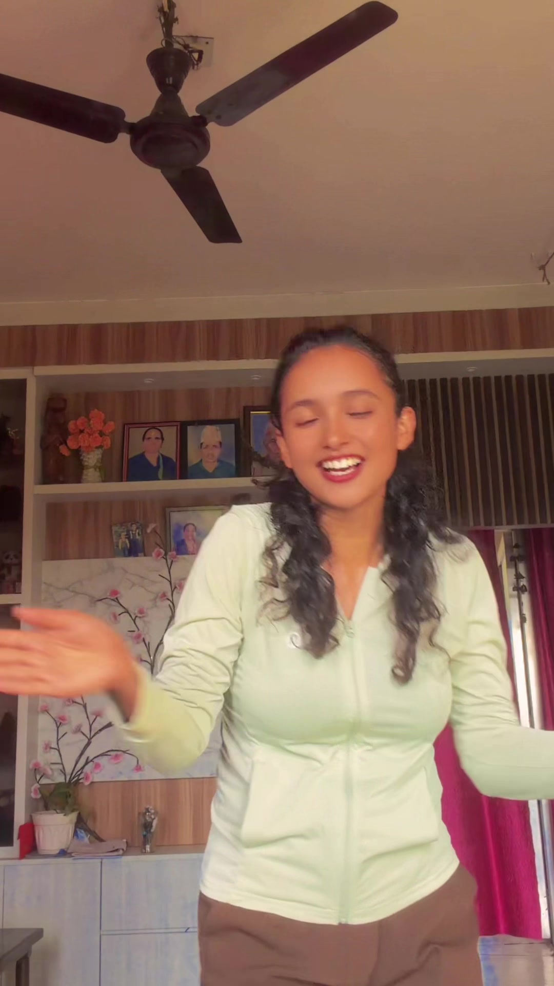 @𝑺𝒕𝒂𝒍𝒊𝒏𝒂 ✅️🇳🇵