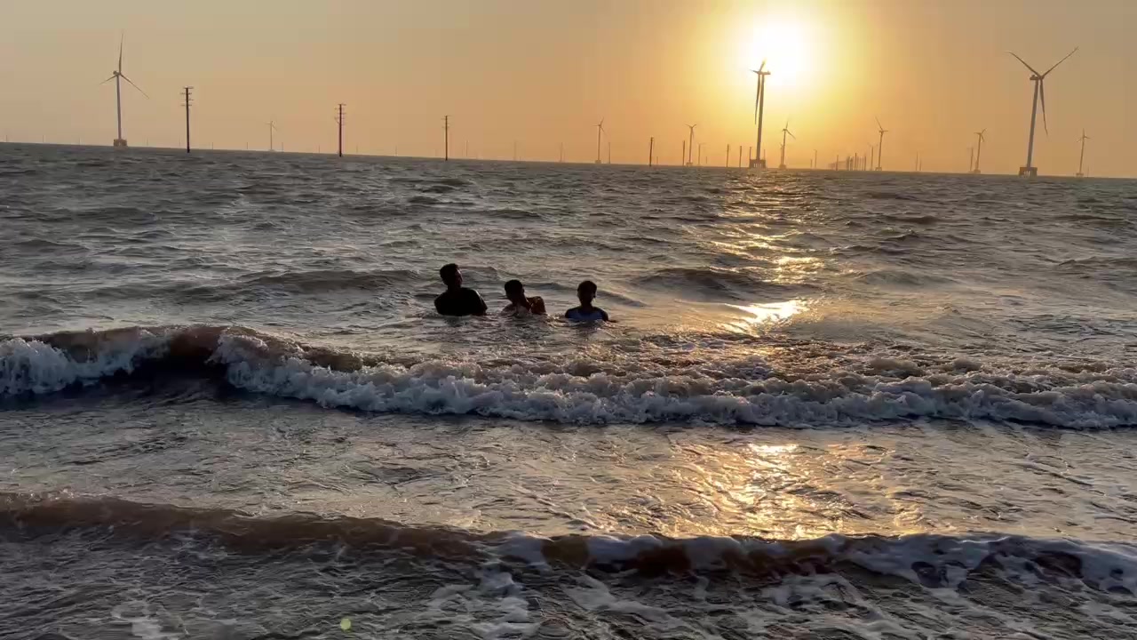 @𝘕𝘩𝘶𝘵𝘛𝘳𝘶𝘯𝘨