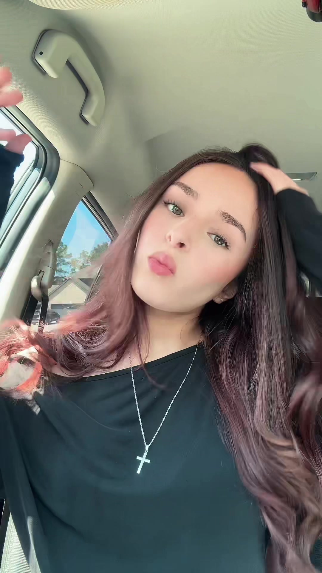 @anaceli