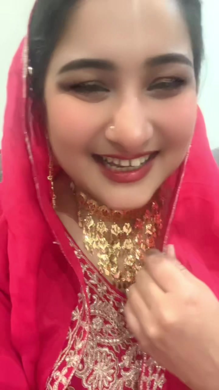 @Comedian Saloni