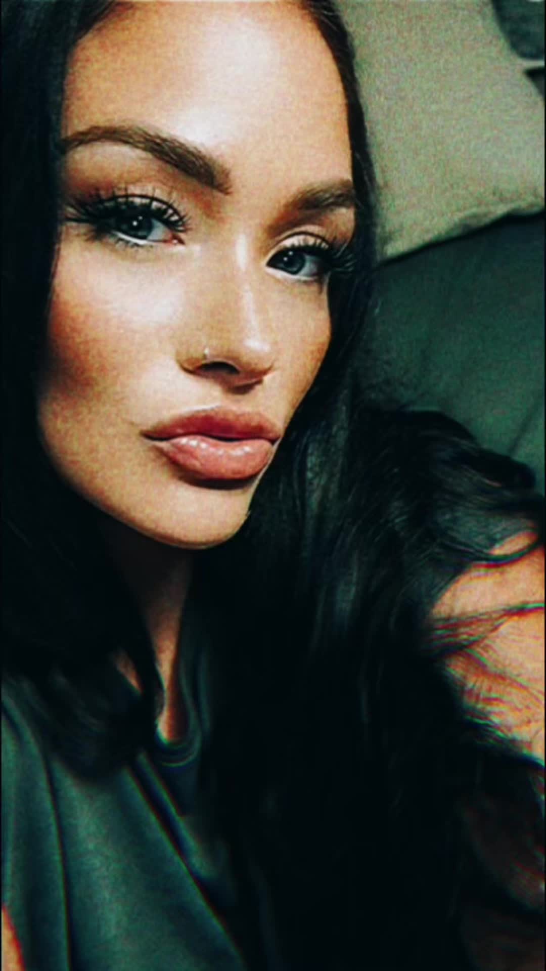 @Foxsie ✨
