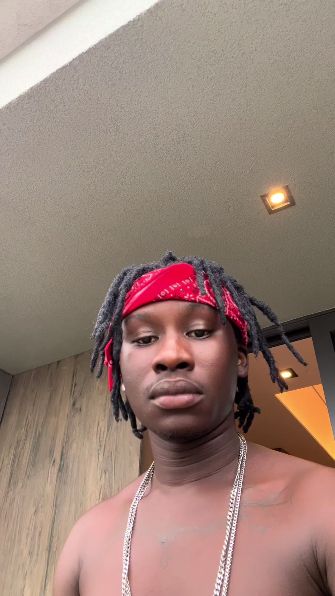@9k