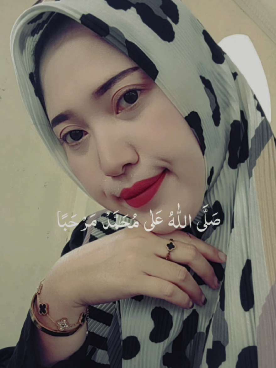 @Ucunggg