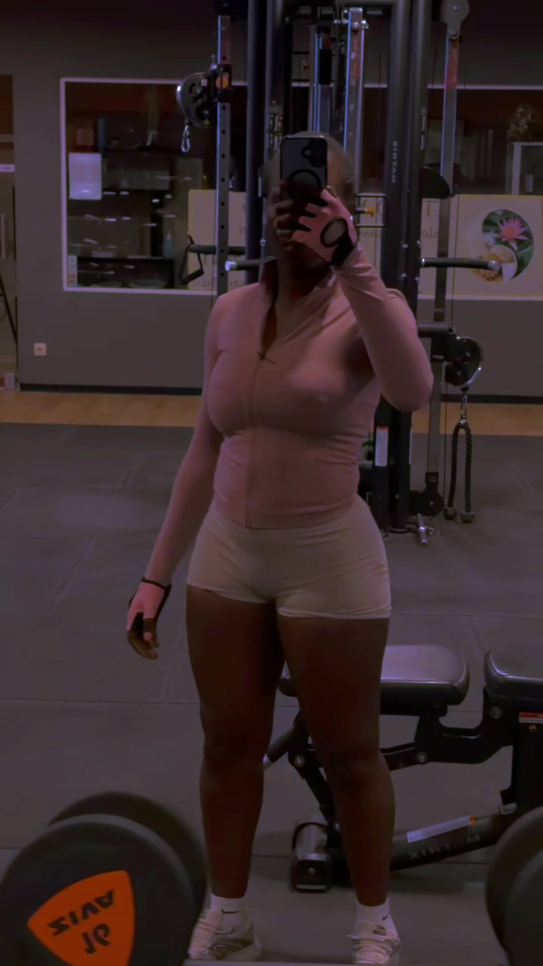 @PRETTYCONGOLESE
