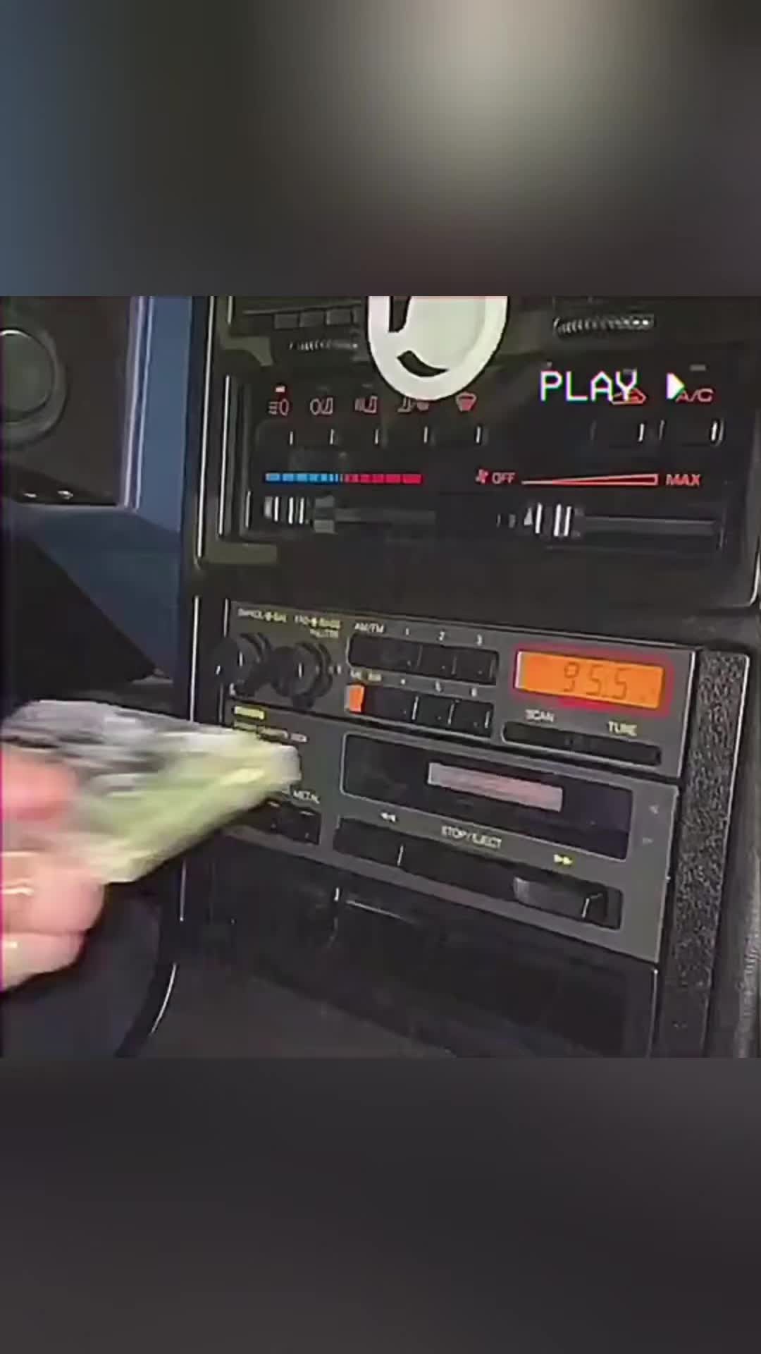 @𝖁𝖎𝖓𝖈𝖊𝖓𝖙