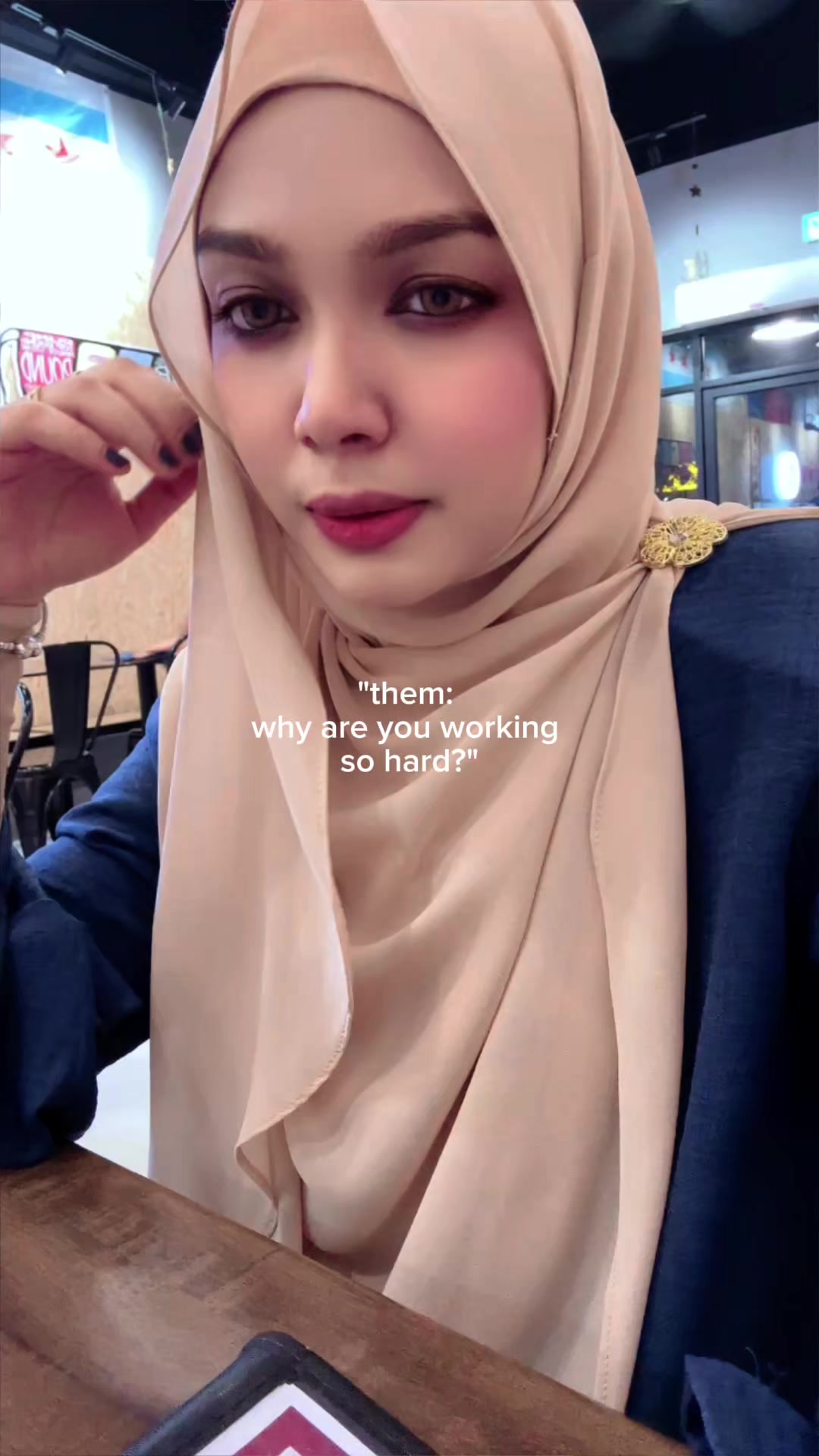 @SAYRA