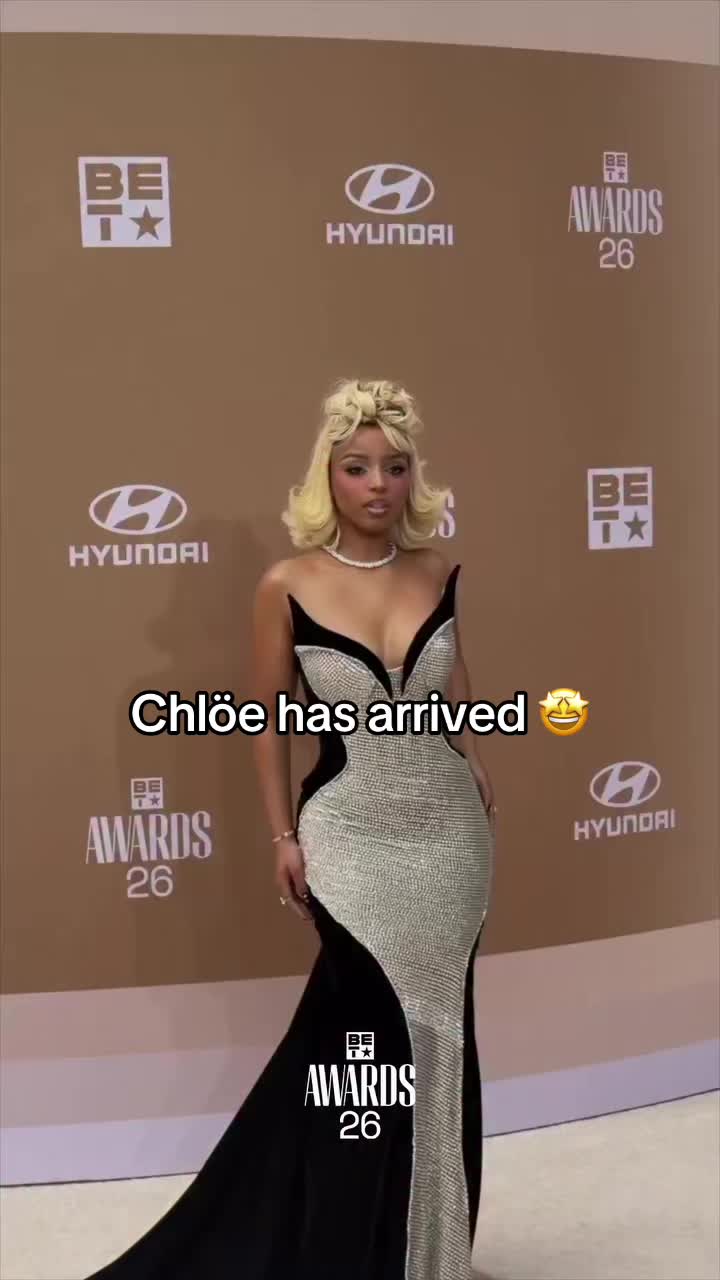 @The Chlöe x Halle Room