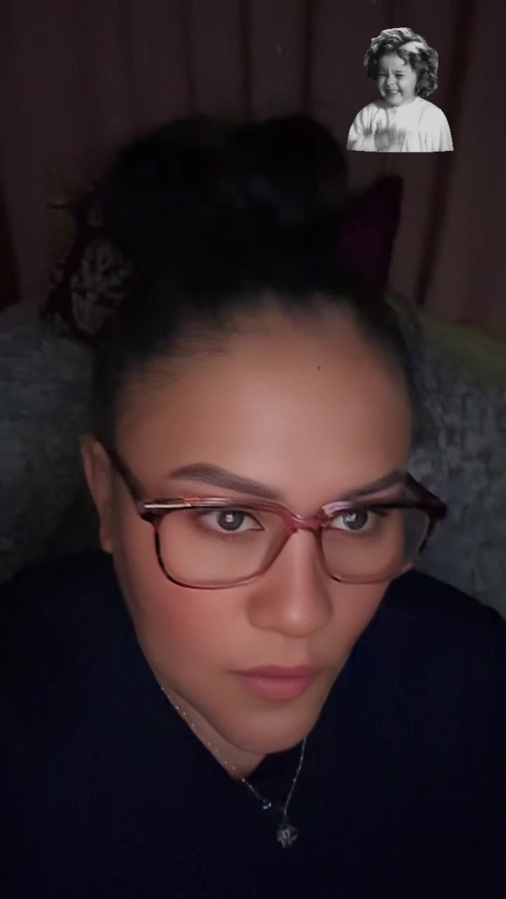@Claudia Zamarron