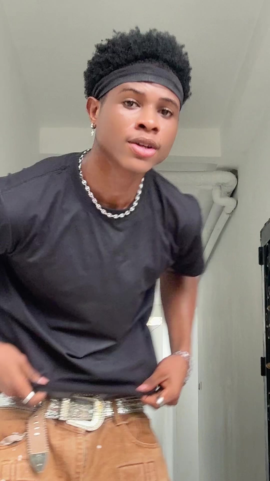 @𝐋𝐎&Iuml;𝐂 𝐀𝐃𝐀𝐌𝐒