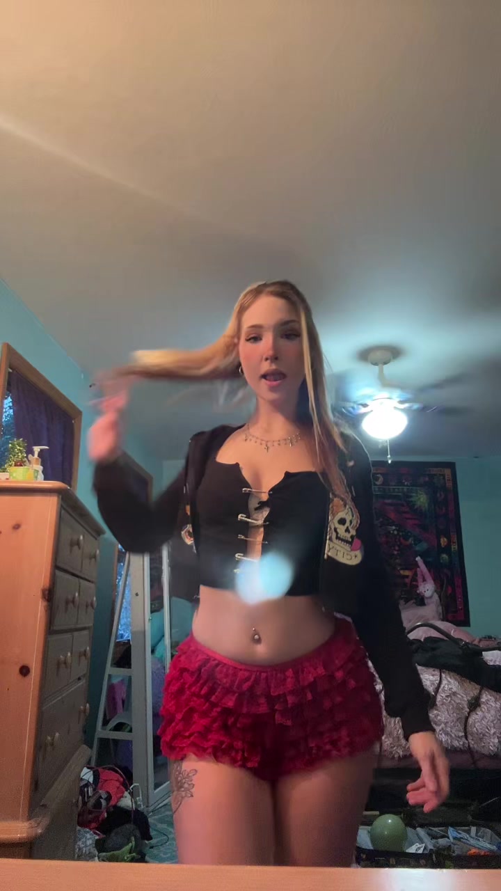 @Emmalína