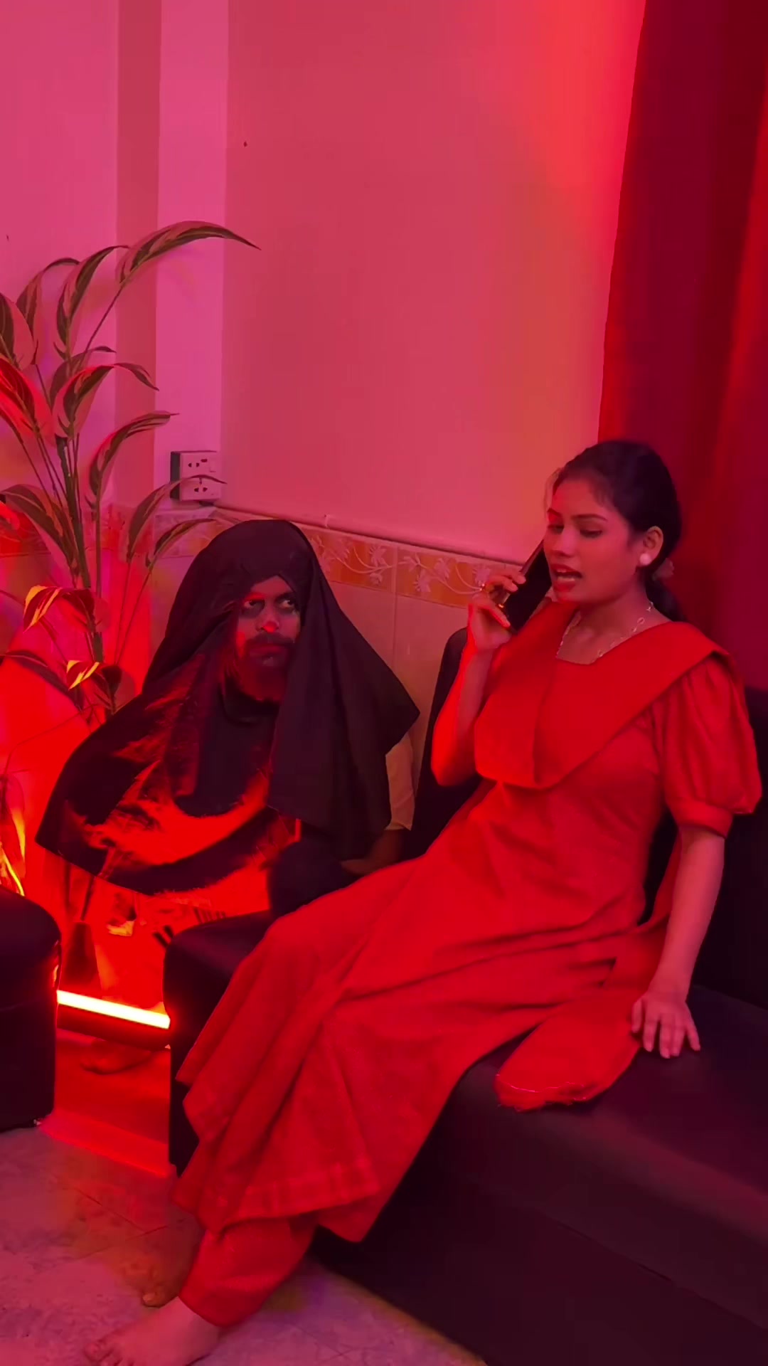@Mis KS ( Ķħ&uuml;şħ&iacute; )