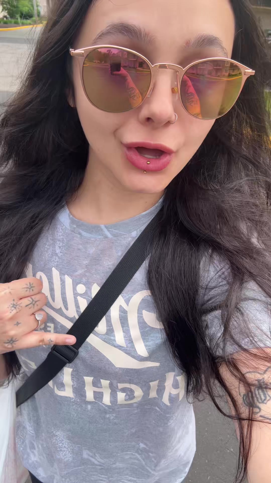 @Lexus
