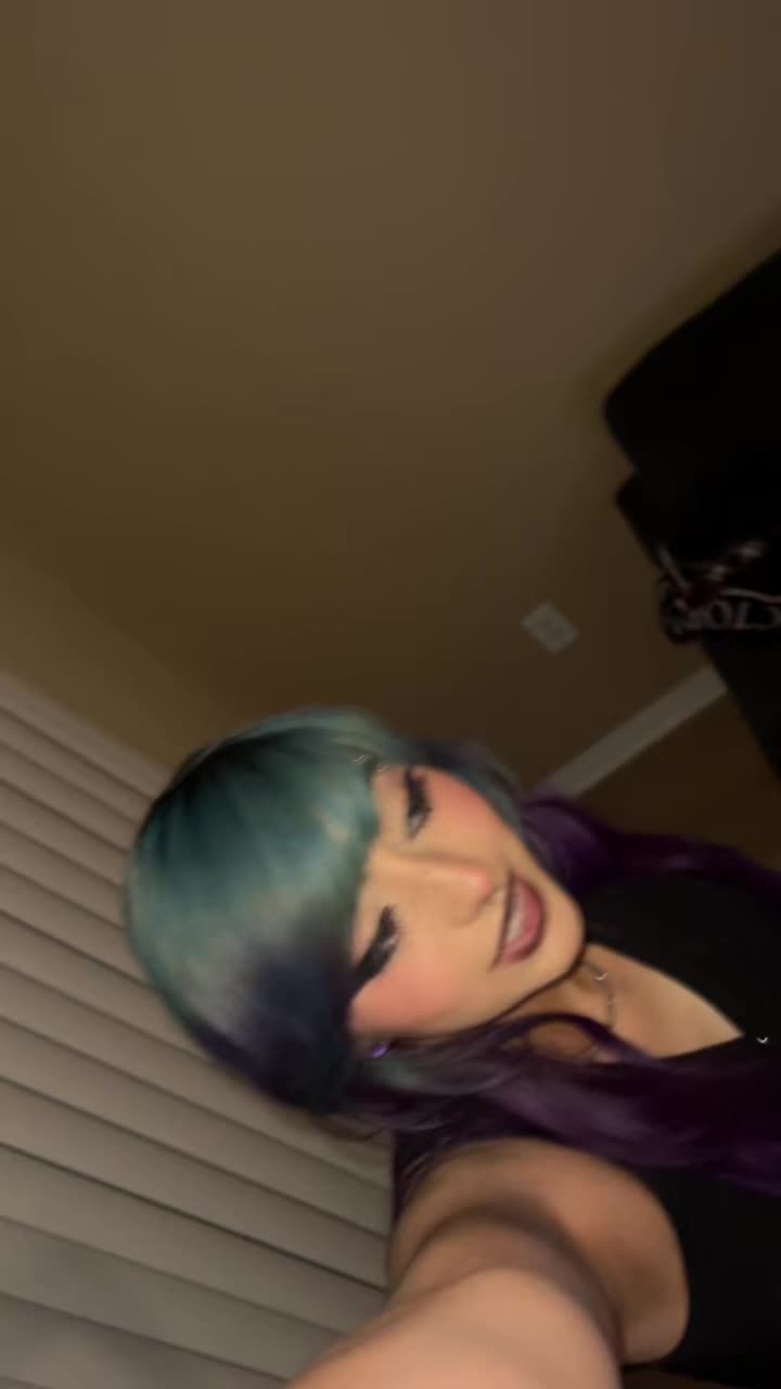@Sam >.<