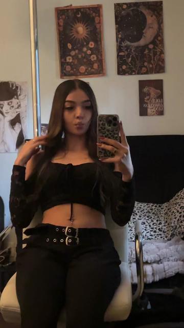 @Cristal🐈🐈&zwj;⬛🐶🐍