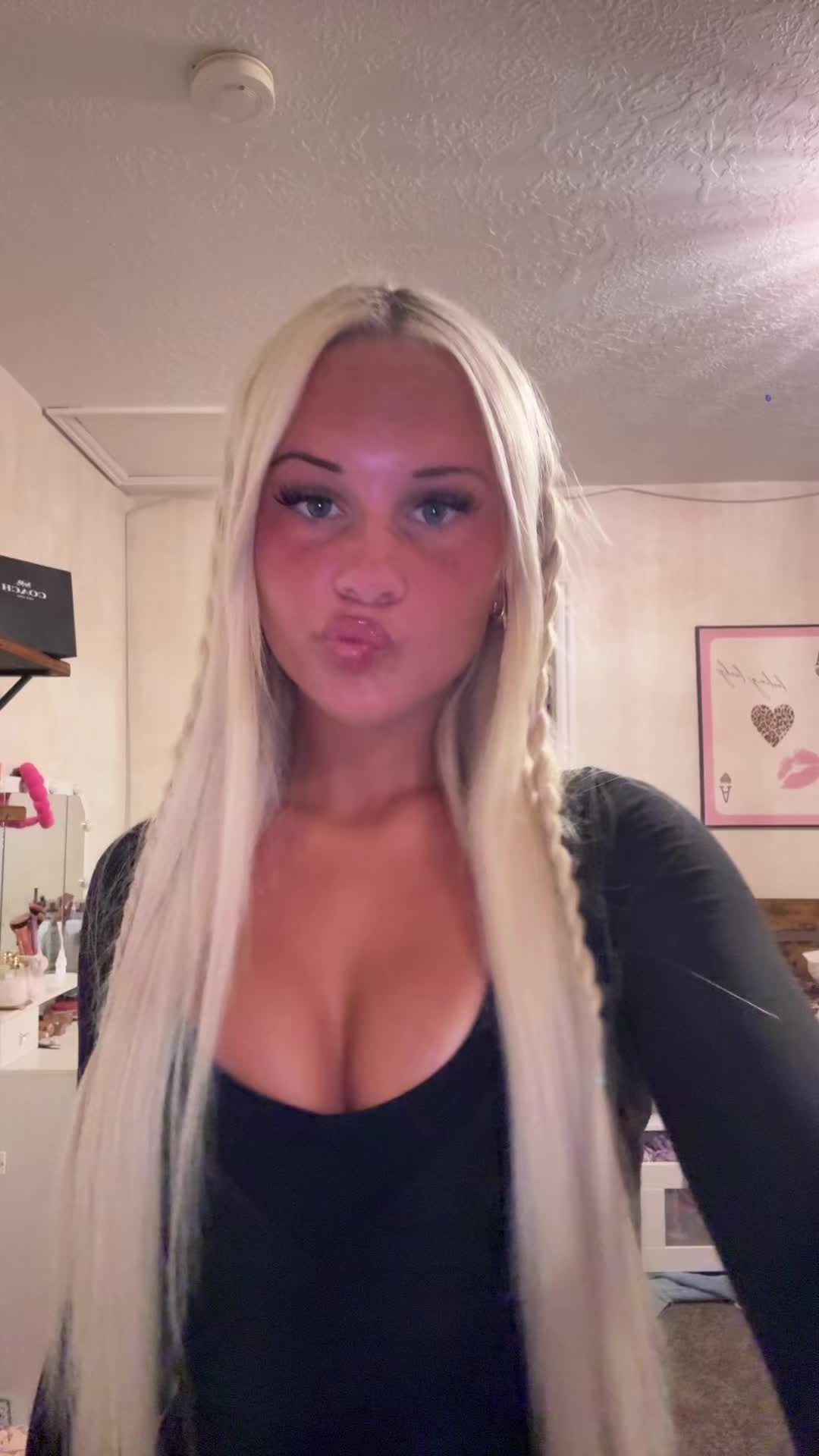 @alyssa