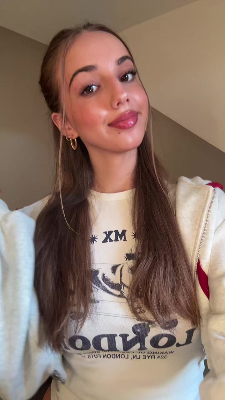 @vjola